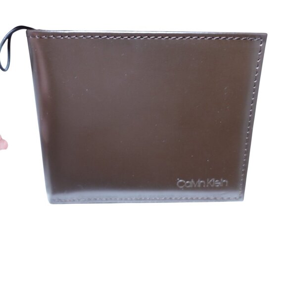 NIP Calvin Klein RFID Slimfold Extra Capacity Wallet With Key Fob Brown Leather - Picture 2 of 6
